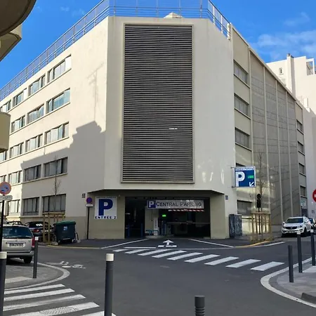 Beau T4 Hyper Centre Avec Parking *