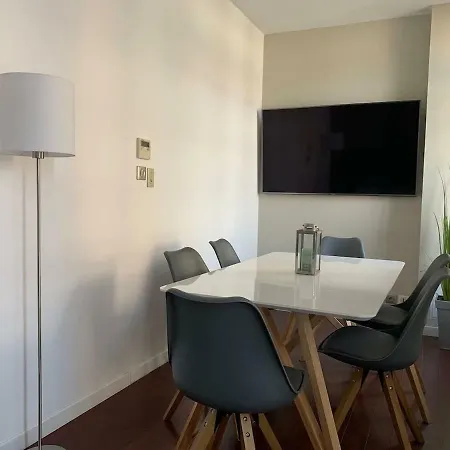 Beau T4 Hyper Centre Avec Parking 佩皮尼昂